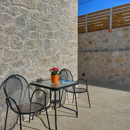 Apartment Selene Athanion